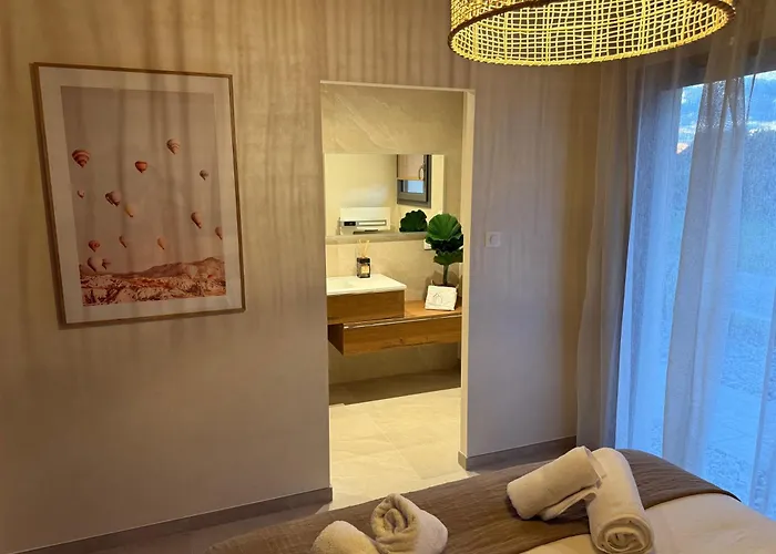 Le Domaine D Isa Maison Sela